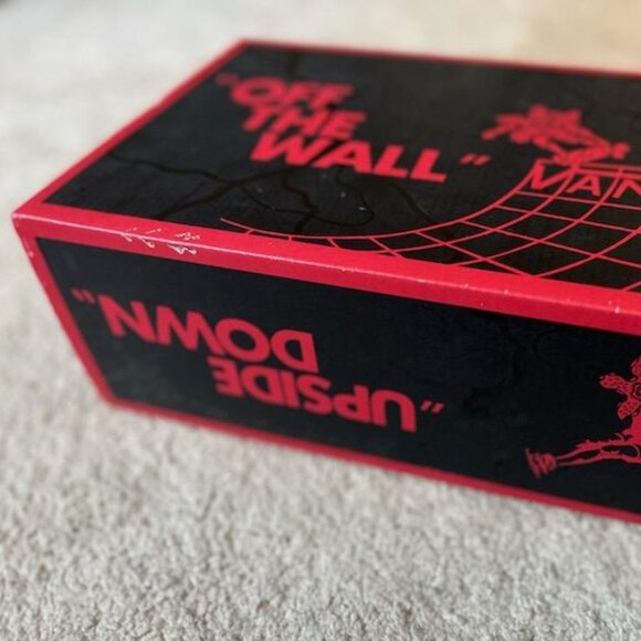 Stranger Things Vans size 7 - Picture 2 of 6